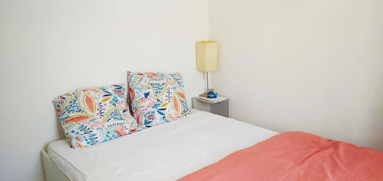 T2 Castellane 15 minute Vélodrome Vieux-Port Plage Marseille Appartement