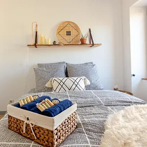https://duplex-lumineux-contemporain-centre-zone-pitonne.hotels-rhonealpes.com